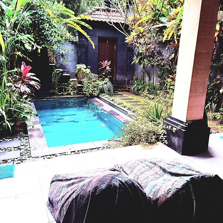 Sari House Ubud Esterno foto